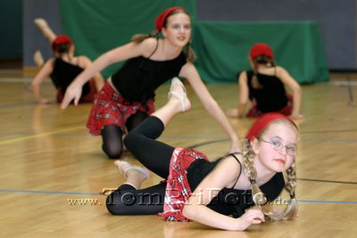 0708_019 JMD_KL-I_Wppt Dance_Line.JPG